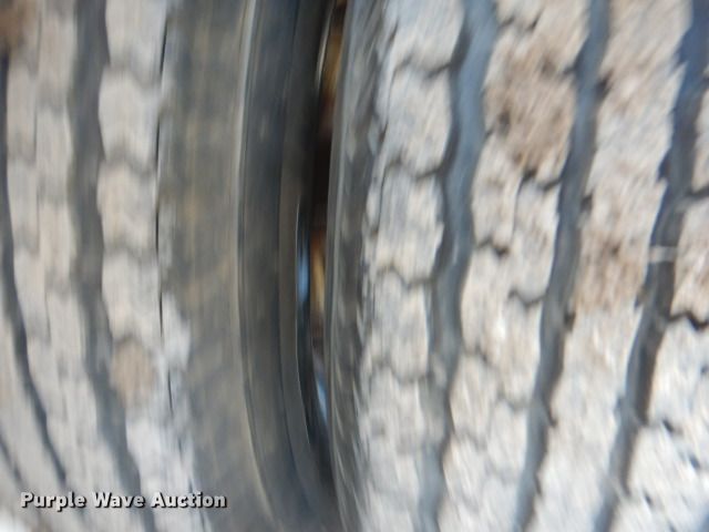 image for item GD9130 1986 Custom Trailer 9TT800 tilt deck equipment trailer