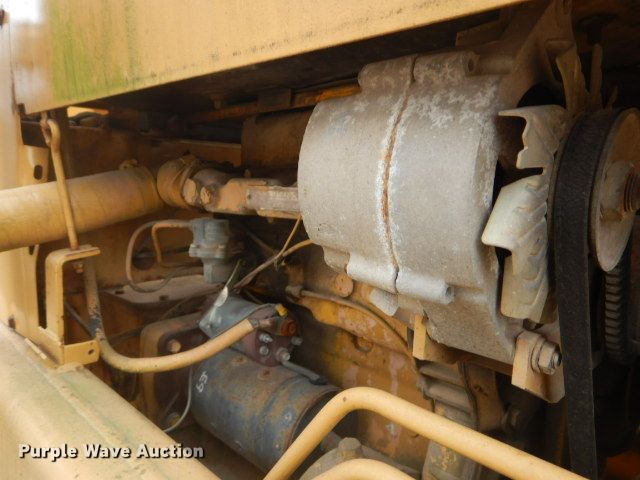 image for item GD9132 Massey Ferguson MF2500 forklift