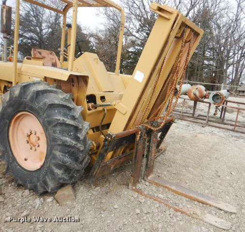 image for item GD9132 Massey Ferguson MF2500 forklift