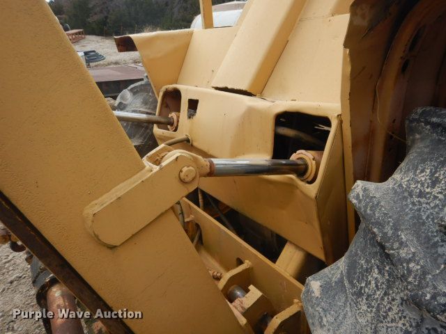 image for item GD9132 Massey Ferguson MF2500 forklift