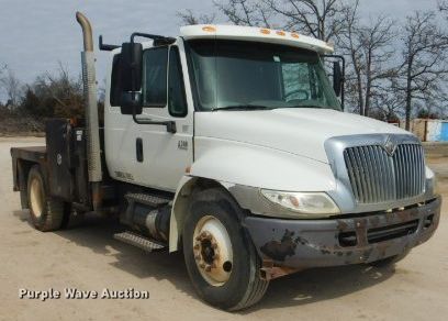 image for item GD9133 2007 International 4300 winch truck