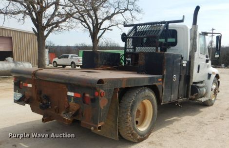image for item GD9133 2007 International 4300 winch truck