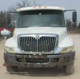 image for item GD9133 2007 International 4300 winch truck