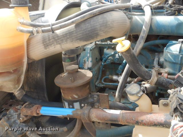 image for item GD9133 2007 International 4300 winch truck