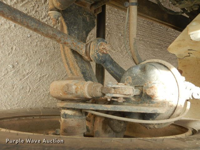 image for item GD9133 2007 International 4300 winch truck