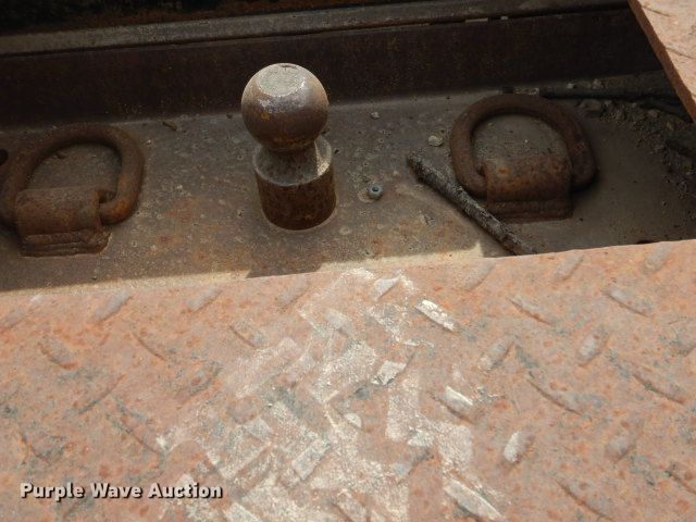 image for item GD9133 2007 International 4300 winch truck