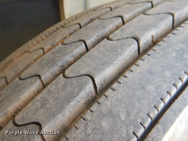 image for item GD9133 2007 International 4300 winch truck