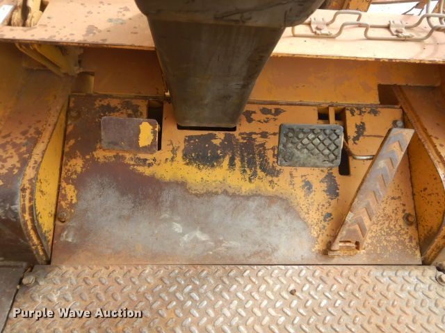 image for item GD9135 Caterpillar V80 forklift