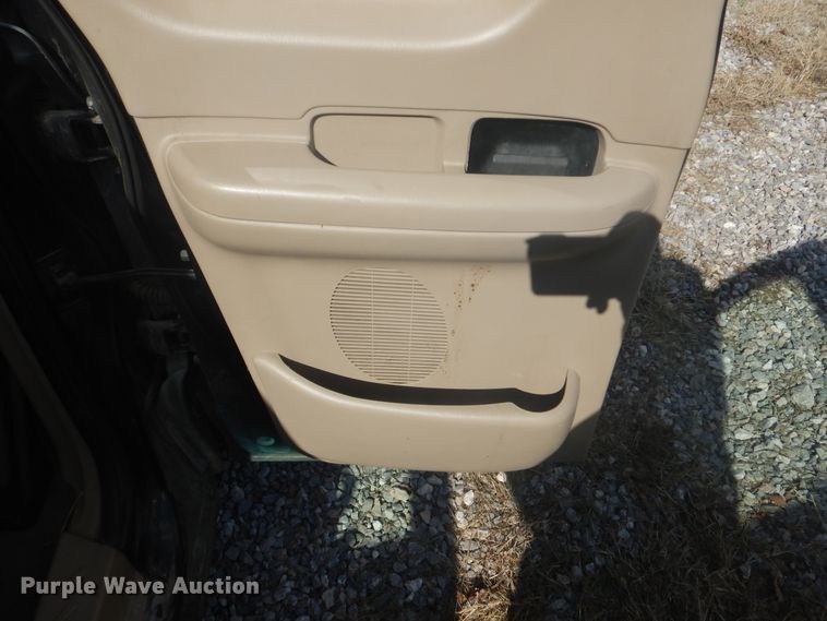 image for item GD9150 2001 Ford F150 SuperCab pickup truck