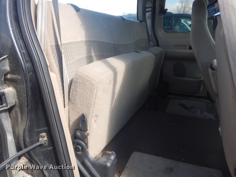 image for item GD9150 2001 Ford F150 SuperCab pickup truck