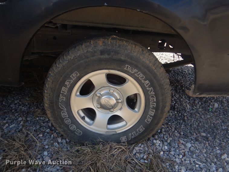 image for item GD9150 2001 Ford F150 SuperCab pickup truck