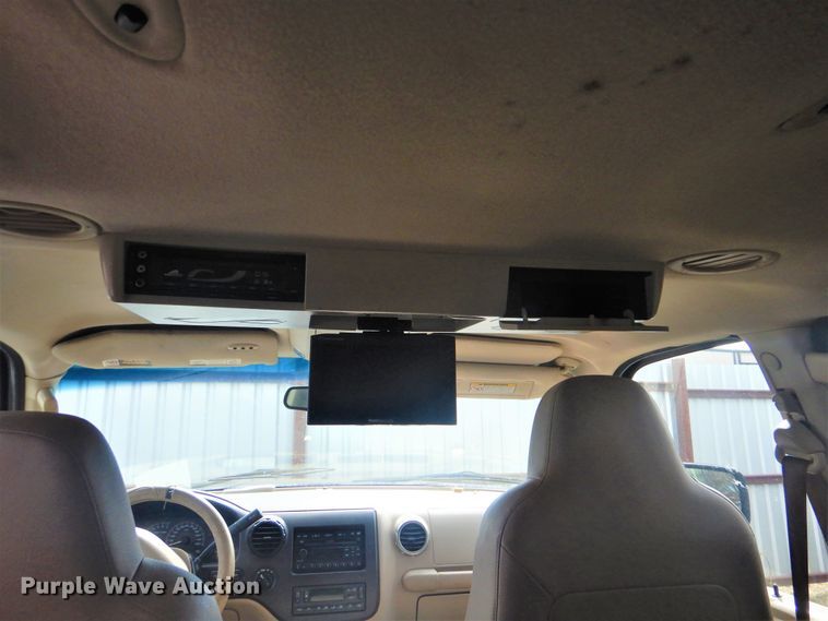 image for item GD9151 2003 Ford Expedition Eddie Bauer SUV
