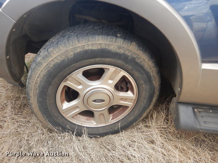 image for item GD9151 2003 Ford Expedition Eddie Bauer SUV