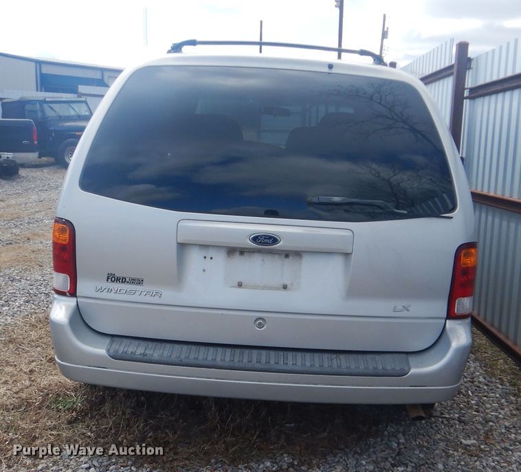 image for item GD9152 2002 Ford Windstar van