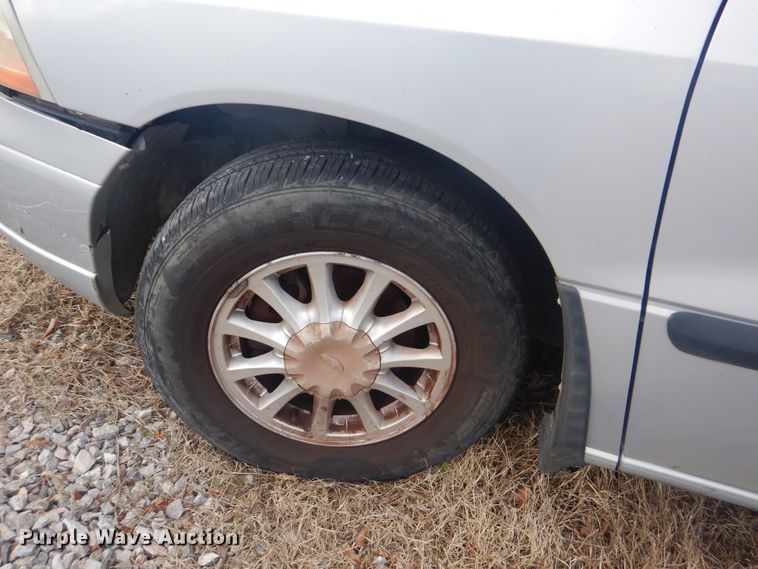image for item GD9152 2002 Ford Windstar van
