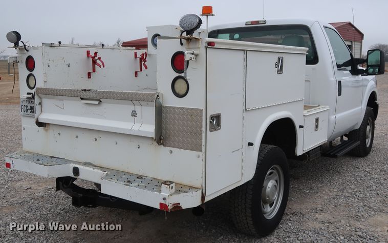 image for item GD9984 2015 Ford F350 Super Duty XL utility bed pickup truck