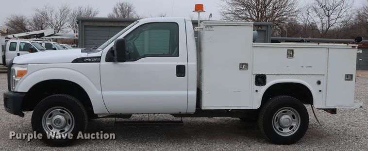 image for item GD9984 2015 Ford F350 Super Duty XL utility bed pickup truck