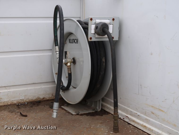 image for item GD9984 2015 Ford F350 Super Duty XL utility bed pickup truck