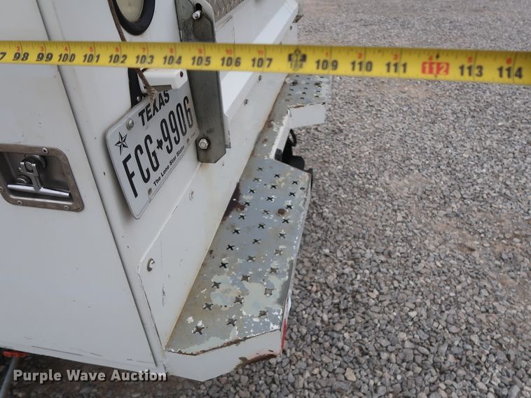 image for item GD9984 2015 Ford F350 Super Duty XL utility bed pickup truck