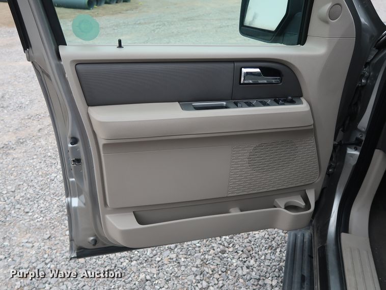 image for item GD9985 2008 Ford Expedition XLT SUV