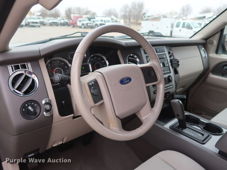 image for item GD9985 2008 Ford Expedition XLT SUV