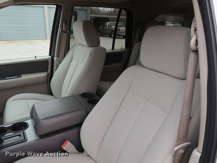 image for item GD9985 2008 Ford Expedition XLT SUV