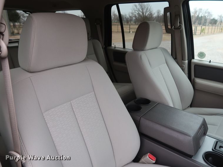 image for item GD9985 2008 Ford Expedition XLT SUV