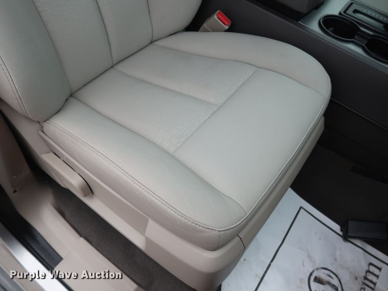 image for item GD9985 2008 Ford Expedition XLT SUV