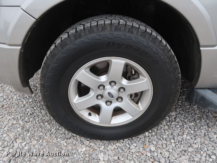 image for item GD9985 2008 Ford Expedition XLT SUV