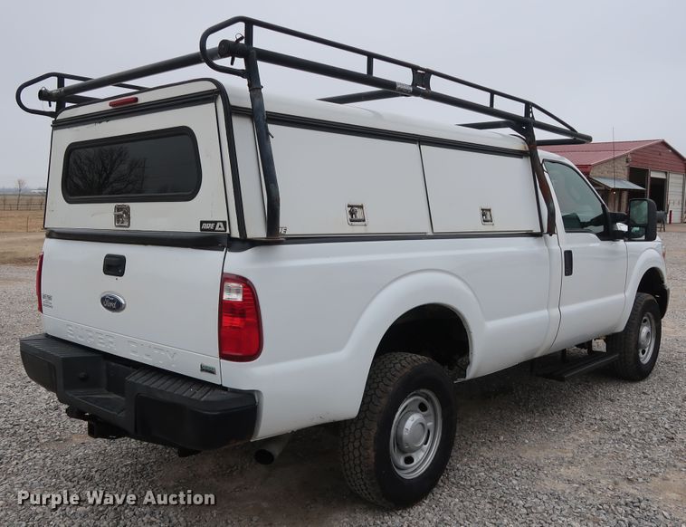 image for item GD9986 2011 Ford F350 Super Duty XL utility bed pickup truck