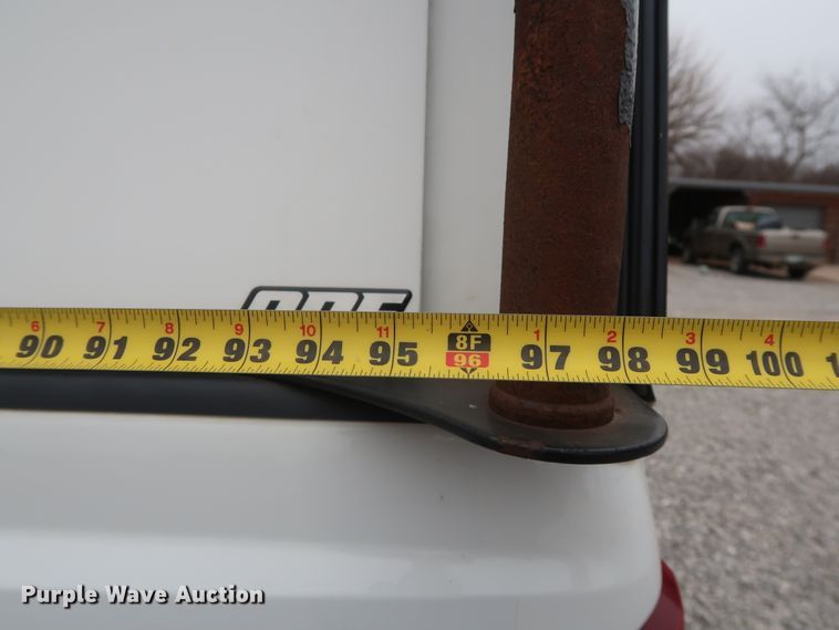 image for item GD9986 2011 Ford F350 Super Duty XL utility bed pickup truck