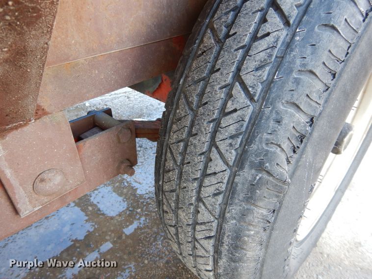 image for item GE9104 1979 shop built utility trailer