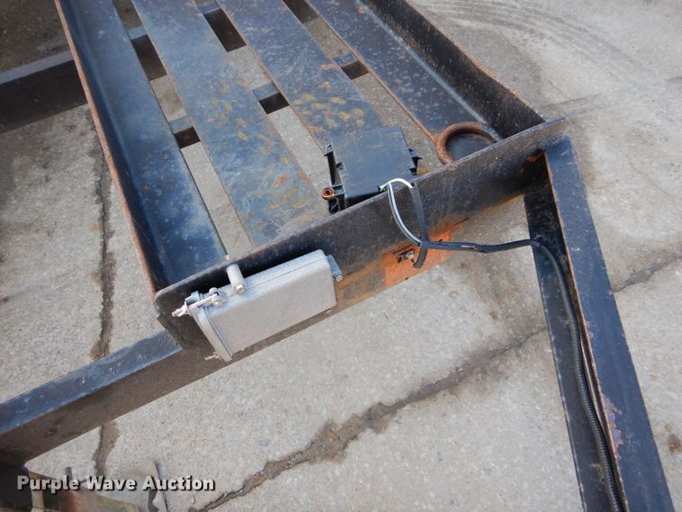 image for item GE9104 1979 shop built utility trailer