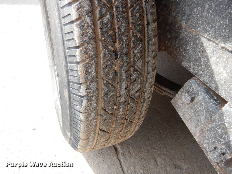 image for item GE9106 1999 Kargo King KK2HD utility trailer