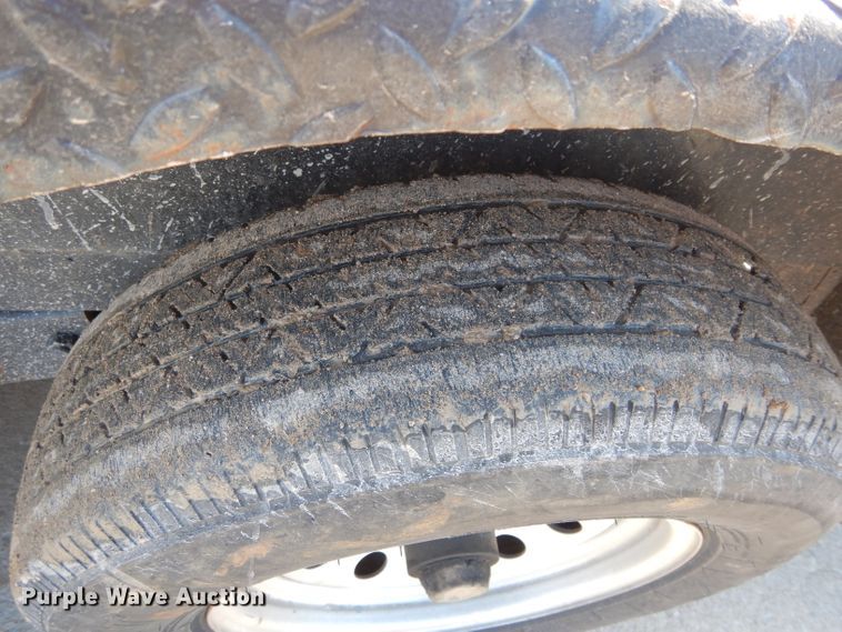 image for item GE9106 1999 Kargo King KK2HD utility trailer