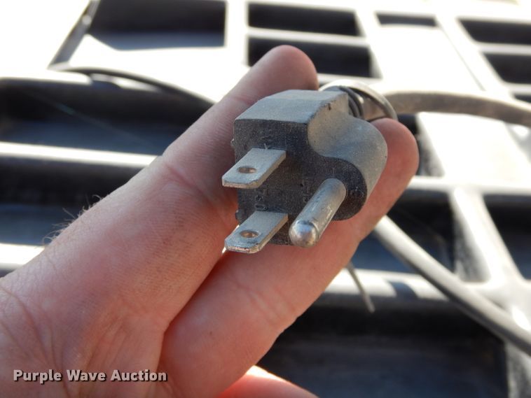 image for item GE9108 Triumph NTB-1200 tire balancer