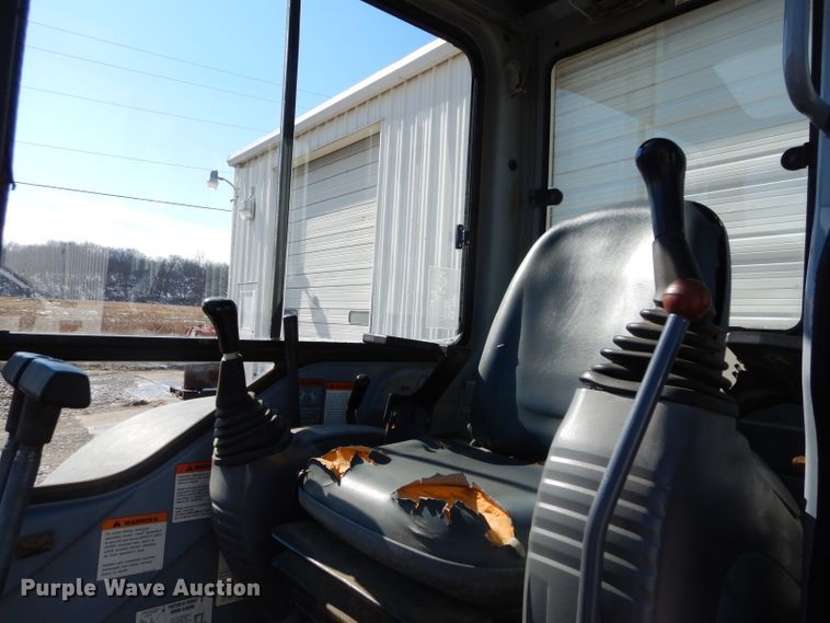 image for item GE9110 2003 Ditch Witch MX27 mini excavator