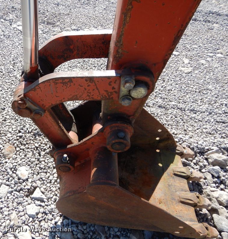 image for item GE9110 2003 Ditch Witch MX27 mini excavator