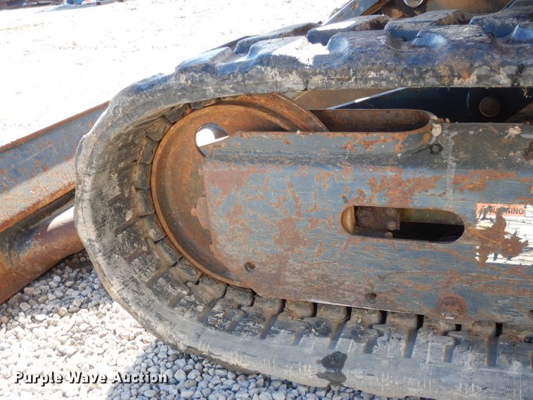 image for item GE9110 2003 Ditch Witch MX27 mini excavator