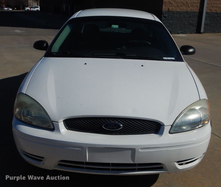 image for item GE9165 2007 Ford Taurus