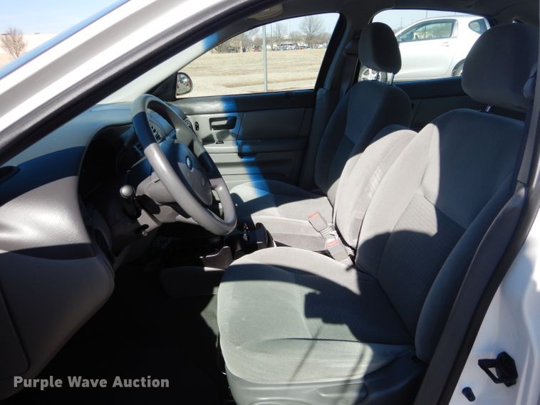 image for item GE9165 2007 Ford Taurus