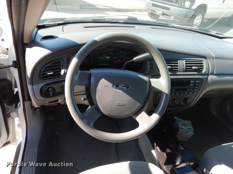 image for item GE9165 2007 Ford Taurus