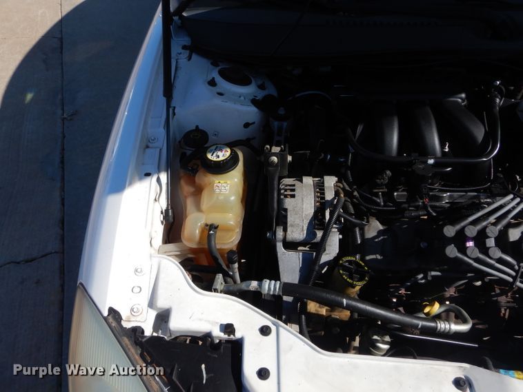 image for item GE9165 2007 Ford Taurus