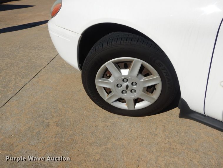 image for item GE9165 2007 Ford Taurus