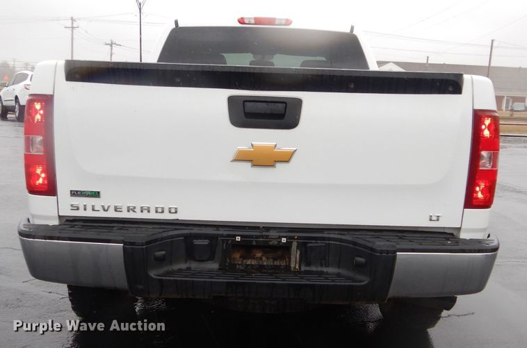image for item GE9188 2012 Chevrolet Silverado 1500 Ext. Cab pickup truck