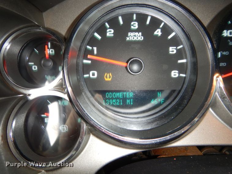 image for item GE9188 2012 Chevrolet Silverado 1500 Ext. Cab pickup truck