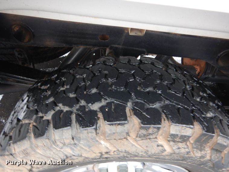 image for item GE9188 2012 Chevrolet Silverado 1500 Ext. Cab pickup truck