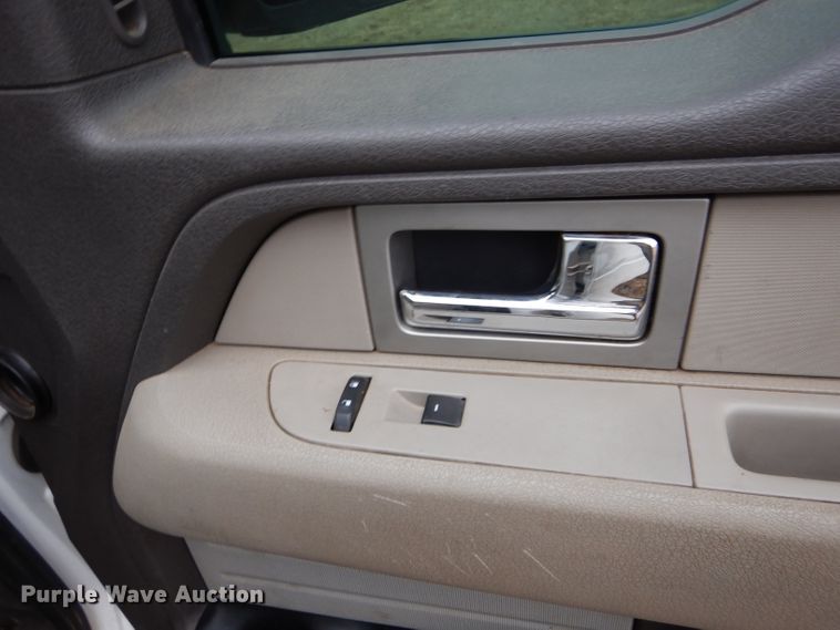 image for item GE9191 2010 Ford F150 SuperCrew pickup truck