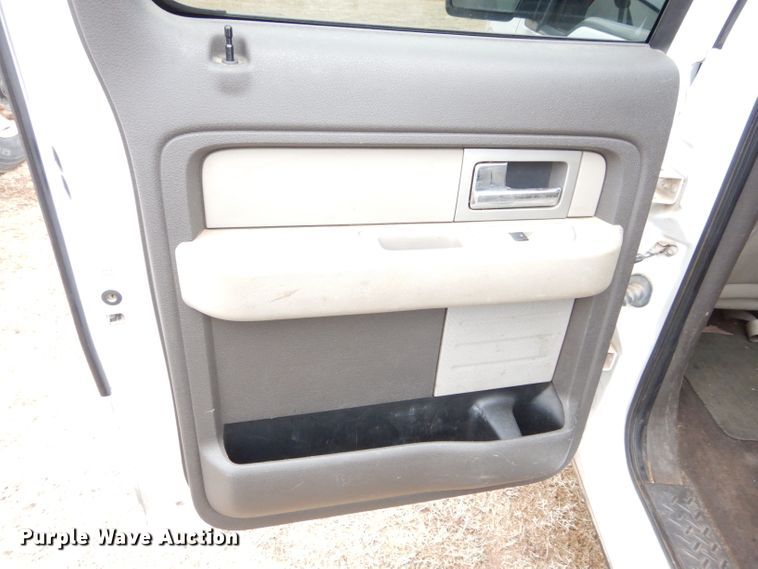 image for item GE9191 2010 Ford F150 SuperCrew pickup truck