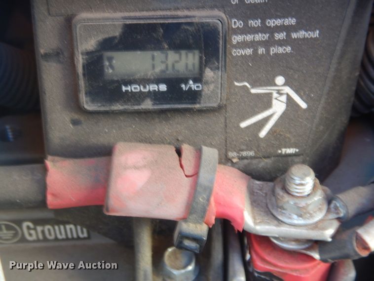 image for item GF9049 2012 Ford F550 Super Duty bucket truck